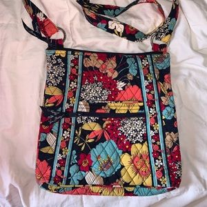 Vera Bradley happy snails cross body purse